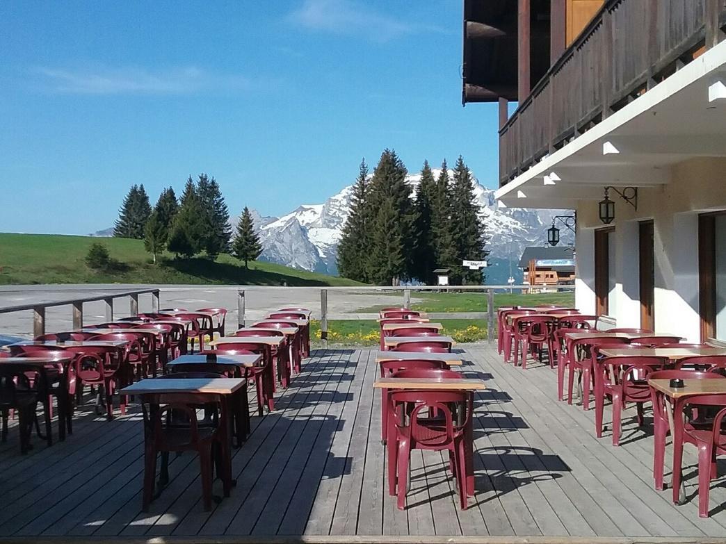 Hotel Restaurant Les Rosieres Manigod Exterior foto